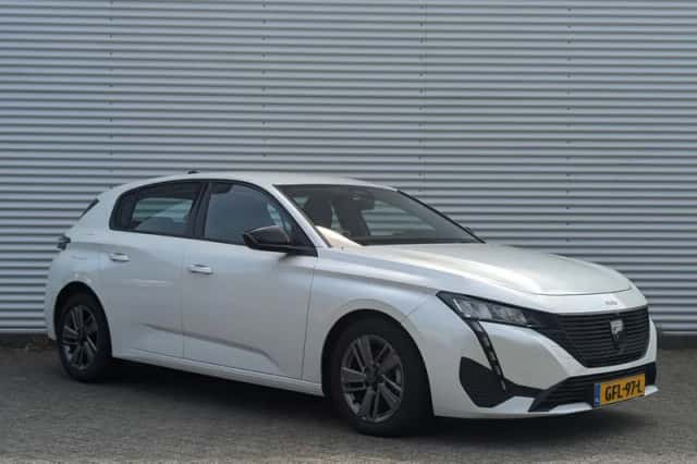 Peugeot 308 (2022) thumbnail 4