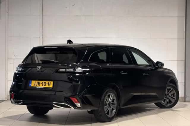 Peugeot 308 (2024) thumbnail 6