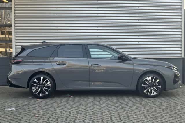 Peugeot 308 (2025) thumbnail 4