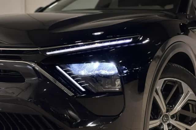 Citroën C5 X (2023) thumbnail 2