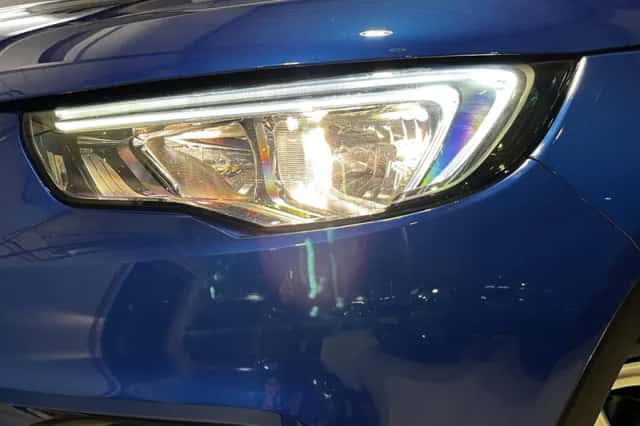 Opel Grandland X (2019) thumbnail 2