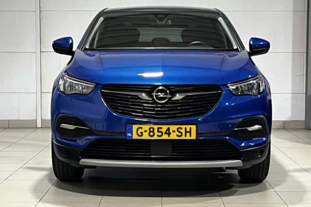 Opel Grandland X (2019) thumbnail 3