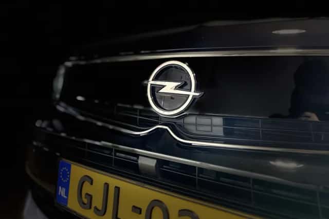 Opel Grandland (2023) thumbnail 3