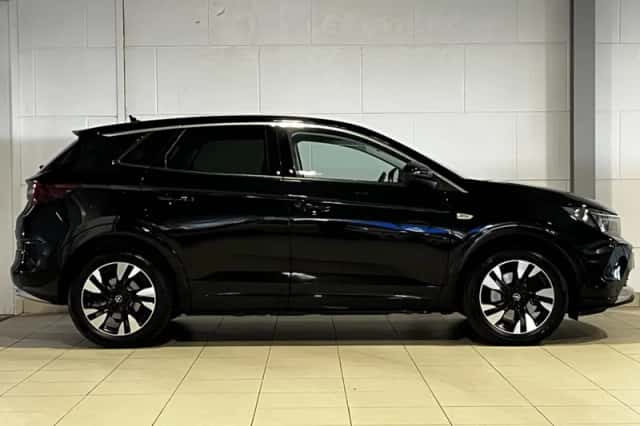 Opel Grandland (2023) thumbnail 6