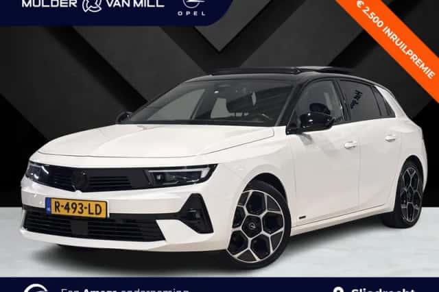 Opel Astra (2022) thumbnail 1