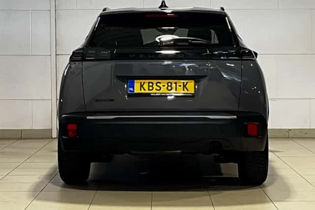 Peugeot 2008 (2024) thumbnail 6