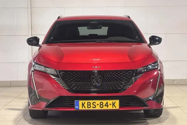 Peugeot 308 (2024) thumbnail 3
