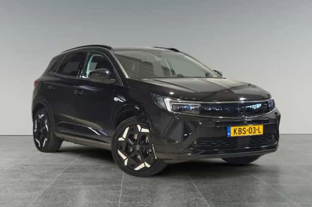 Opel Grandland (2024) thumbnail 4