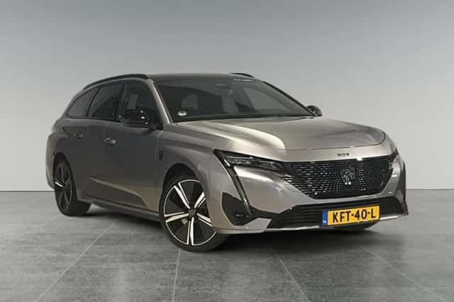 Peugeot 308 (2024) thumbnail 3