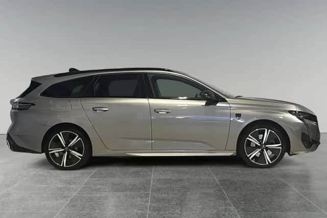 Peugeot 308 (2024) thumbnail 4