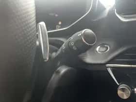 Peugeot 208 (2024) thumbnail 19