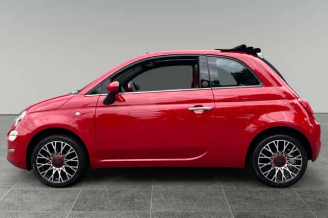 Fiat 500C (2024) thumbnail 2