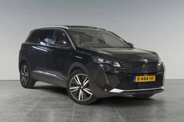 Peugeot 5008 (2022) thumbnail 2