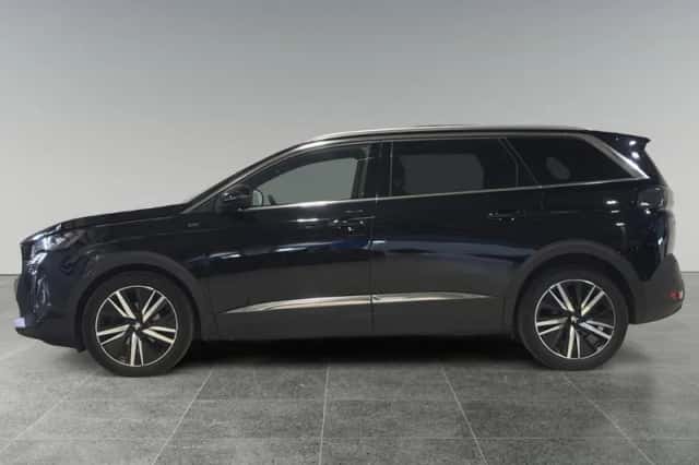 Peugeot 5008 (2022) thumbnail 3