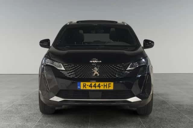 Peugeot 5008 (2022) thumbnail 4