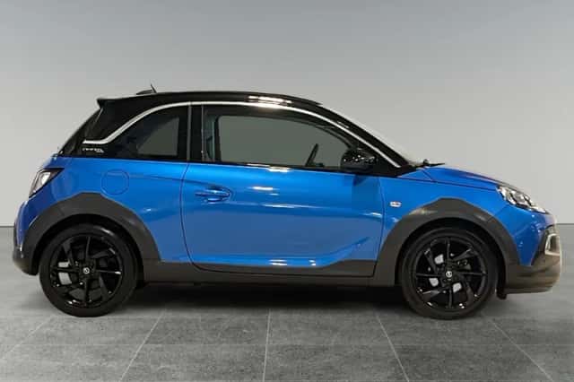 Opel Adam (2017) thumbnail 4