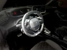 Peugeot 2008 (2021) thumbnail 12