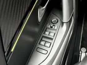 Peugeot 2008 (2021) thumbnail 13