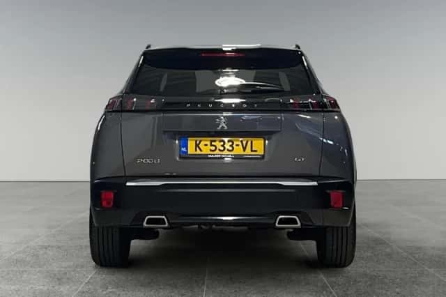 Peugeot 2008 (2021) thumbnail 3