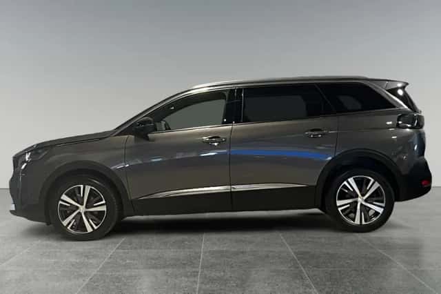 Peugeot 5008 (2024) thumbnail 5