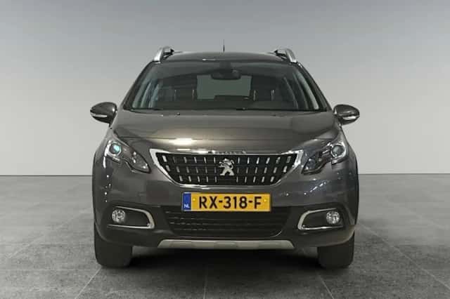 Peugeot 2008 (2016) thumbnail 2