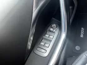 Peugeot 2008 (2016) thumbnail 11