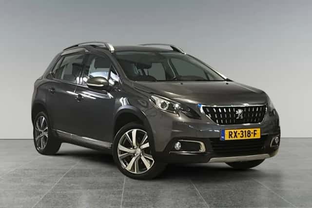 Peugeot 2008 (2016) thumbnail 3