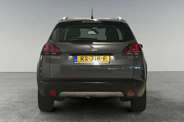 Peugeot 2008 (2016) thumbnail 4