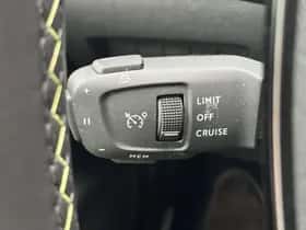 Peugeot 208 (2024) thumbnail 18
