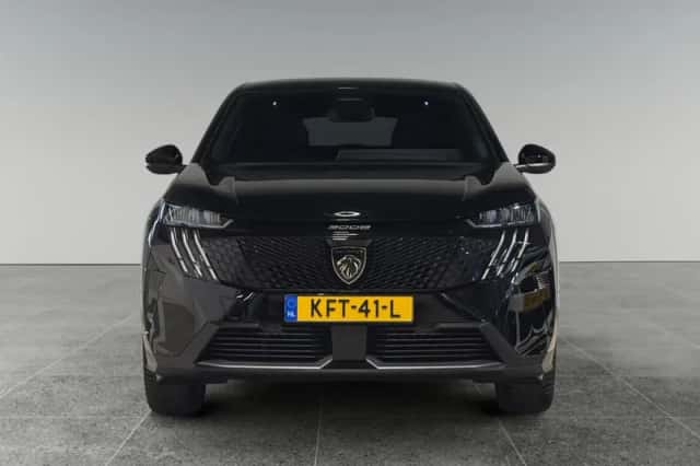 Peugeot 3008 (2025) thumbnail 2