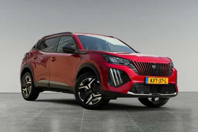 Peugeot 2008 (2025) thumbnail 3