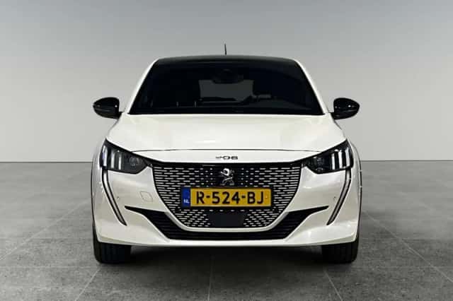 Peugeot e-208 (2022) thumbnail 2