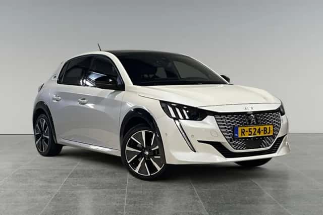 Peugeot e-208 (2022) thumbnail 3