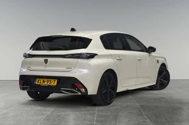 Peugeot 308 (2022) thumbnail 6