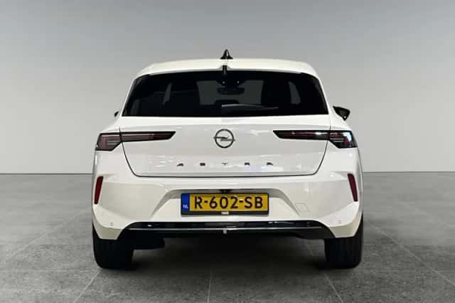 Opel Astra (2022) thumbnail 6