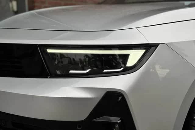 Opel Astra (2025) thumbnail 2
