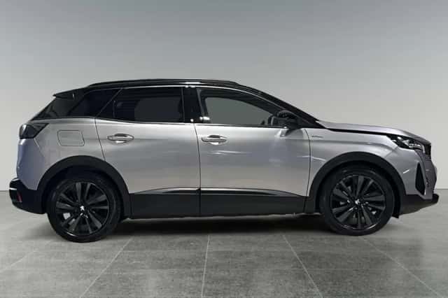 Peugeot 3008 (2022) thumbnail 4