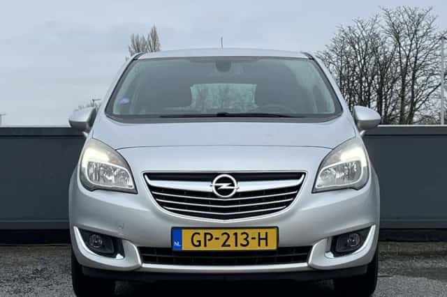 Opel Meriva (2015) thumbnail 2