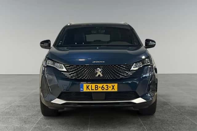 Peugeot 3008 (2024) thumbnail 4