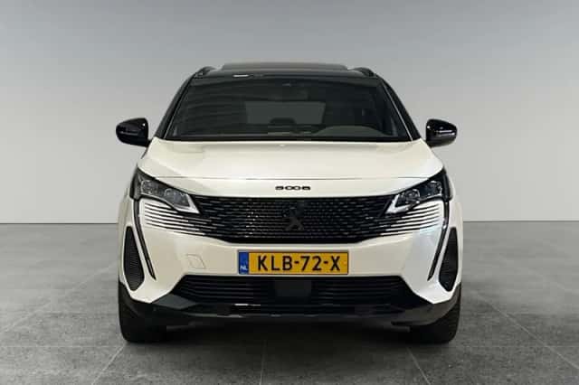 Peugeot 5008 (2023) thumbnail 4