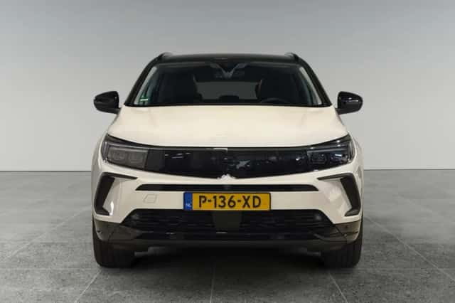 Opel Grandland (2022) thumbnail 6