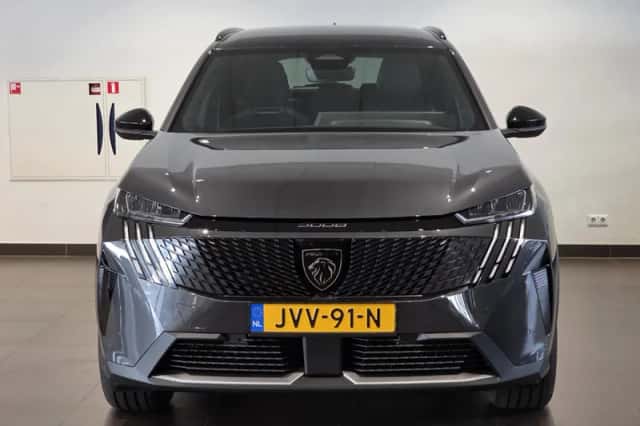 Peugeot 5008 (2026) thumbnail 2