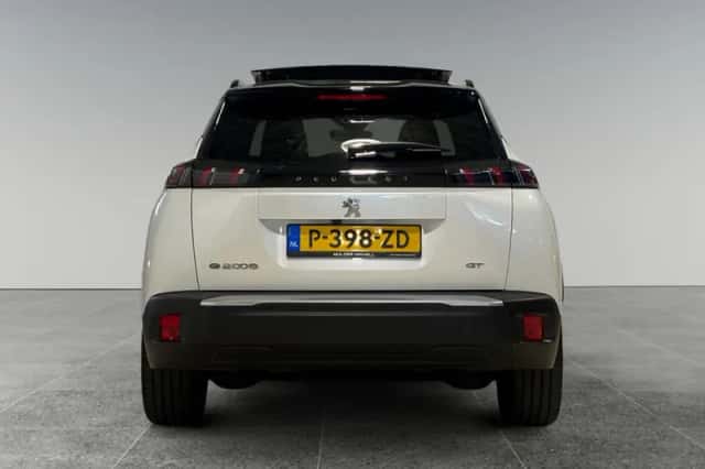 Peugeot e-2008 (2022) thumbnail 6