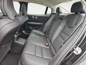 Volvo S60 (2024) thumbnail 8