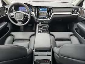 Volvo S60 (2024) thumbnail 9