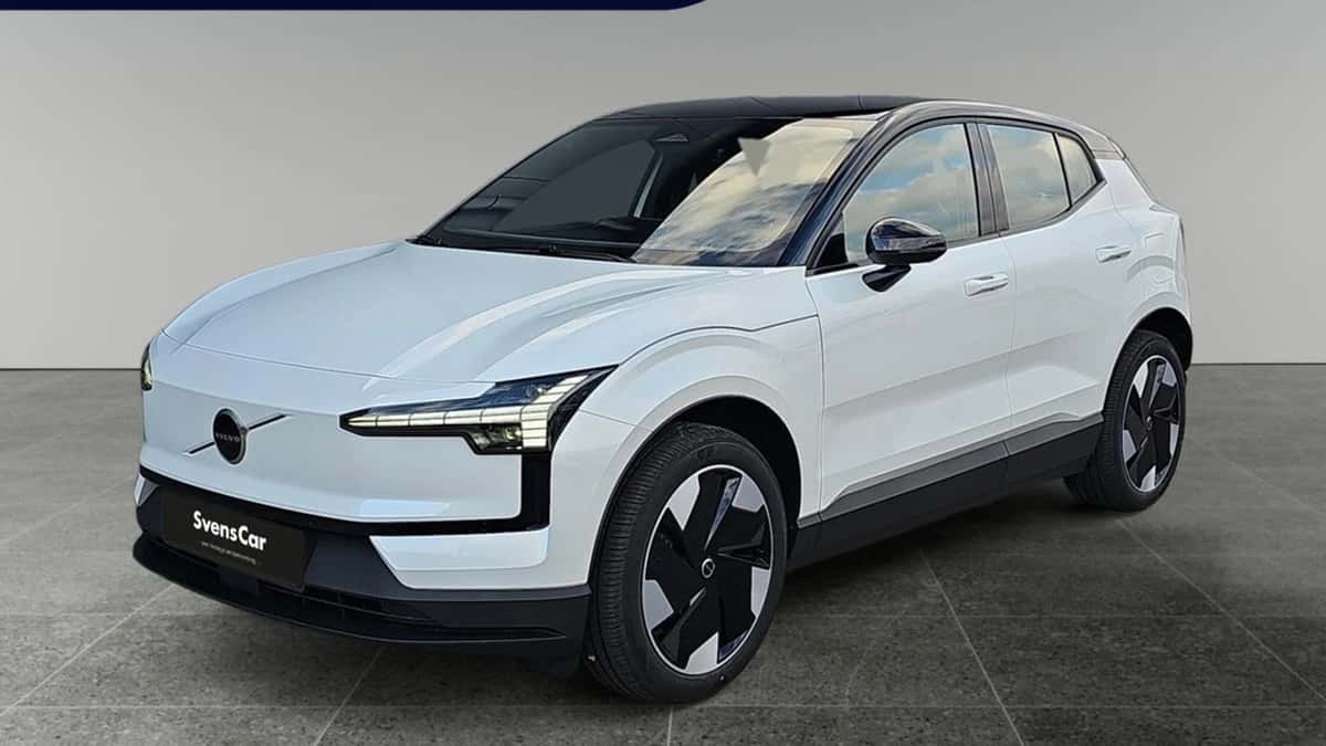 Volvo EX30 (2026) — foto 1