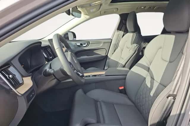 Volvo XC60 (2026) thumbnail 6