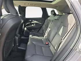 Volvo XC60 (2026) thumbnail 8
