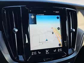 Volvo S60 (2022) thumbnail 12