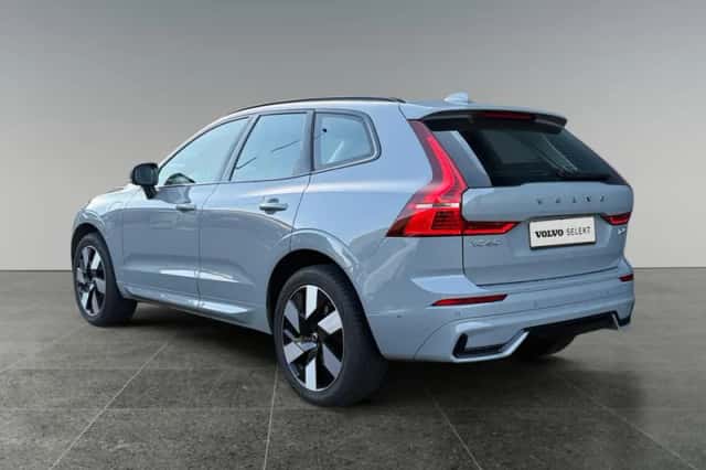 Volvo XC60 (2025) thumbnail 4